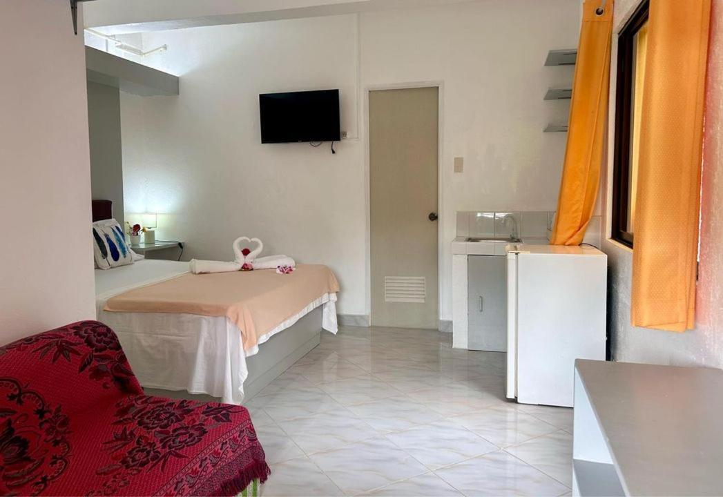 Moonlight Breeze Boracay Apartment Manoc-Manoc